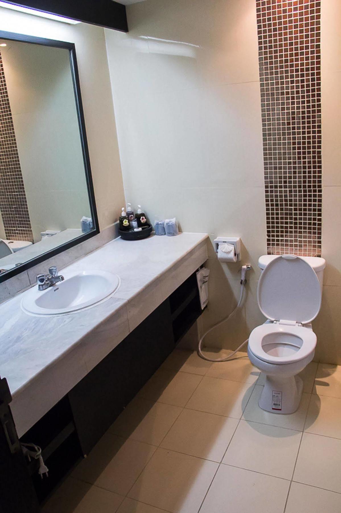 Grand Herberg Bangkok